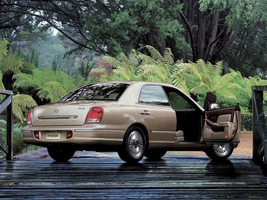  Hyundai XG 1998 года  (фото 2 из 12)